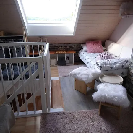 Nr 2 - Kleine Haus Im Haus